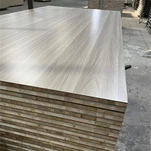 Melaminska ploča sa blokom